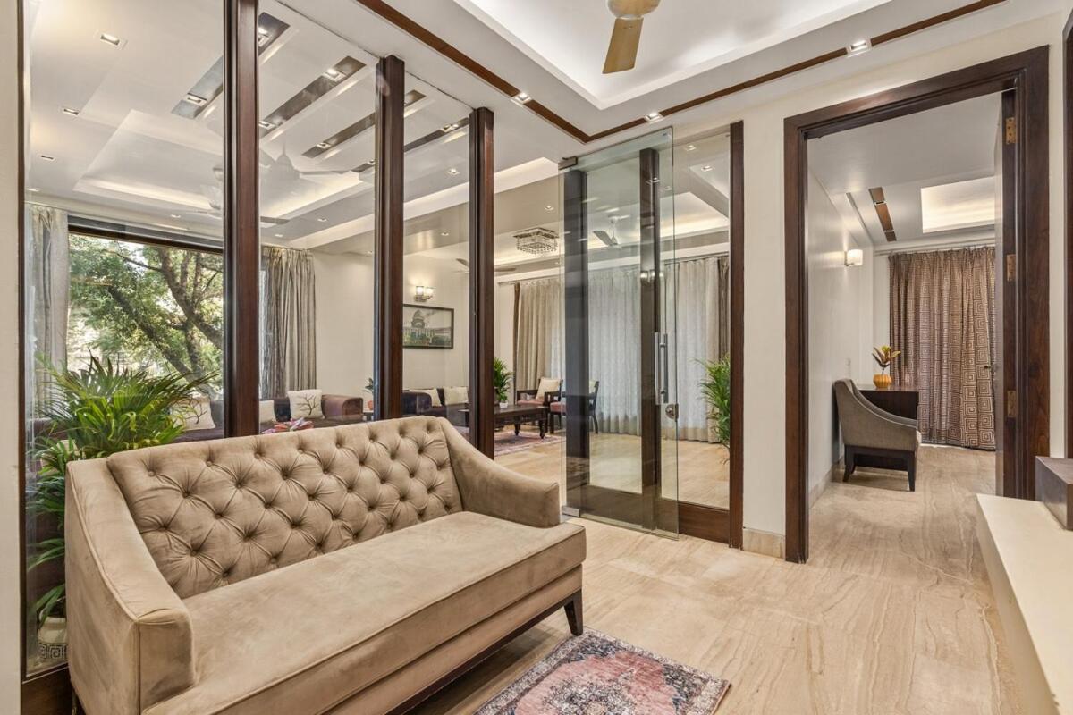 Geet- 4bhk In Malviya Nagar Near Max Hospital Apartment *