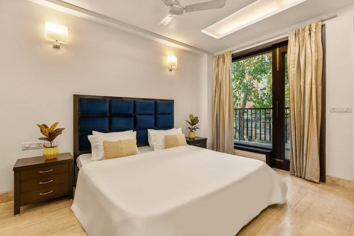 Apartment Geet- 4bhk In Malviya Nagar Near Max Hospital *