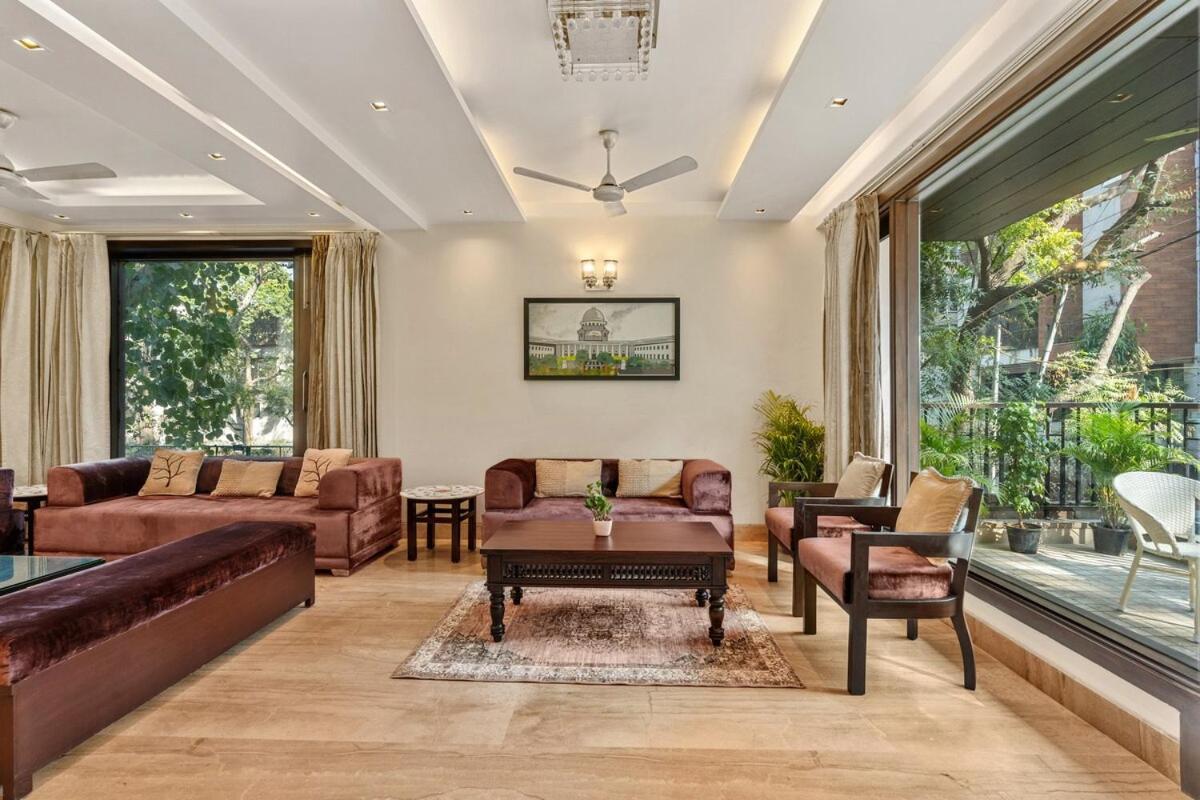Apartment Geet- 4bhk In Malviya Nagar Near Max Hospital